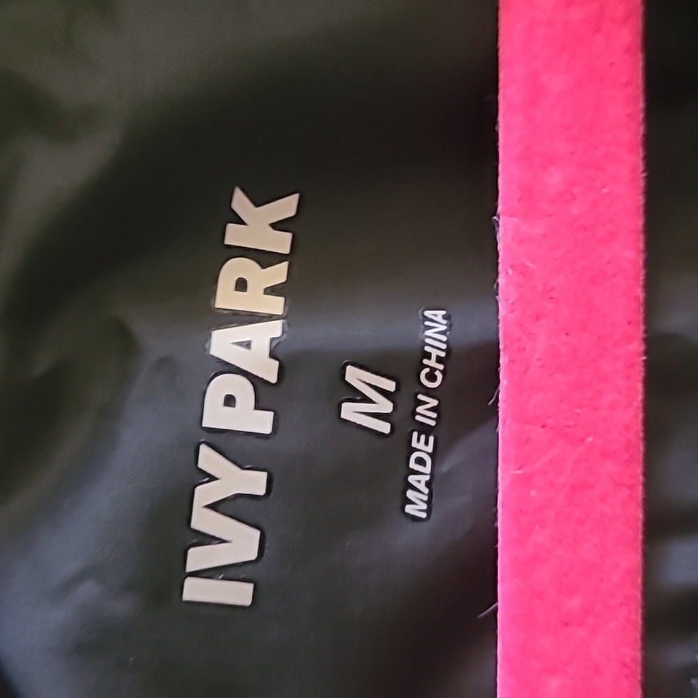 Ivy Park Technical Bomber Zip Jacket Black M Windbreaker Athletic Performance - Picture 5 of 9